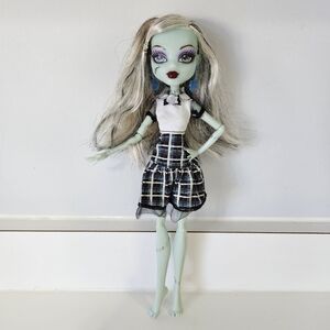 Monster High Ghoul’s Alive! Frankie Stein Doll